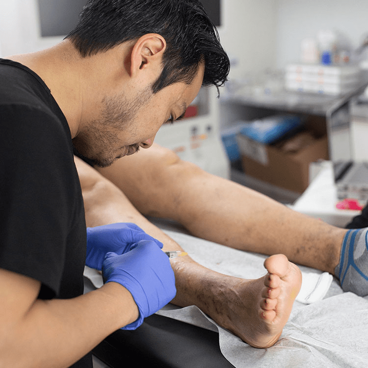 veinclinics_ny_heroreasons_img4@2x-min vein-treatment