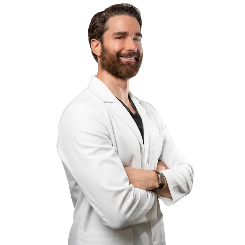 dr-shaun-cole-vein-specialist-astoria-vein-centers-ny Dr. Shaun Cole, board-certified vein specialist at Vein Clinics NY in Astoria, New York.